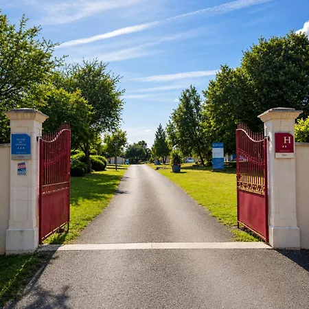 Village Club Les Chênes Verts Hébergement de vacances *