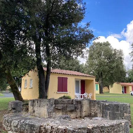 Village Club Les Chênes Verts *